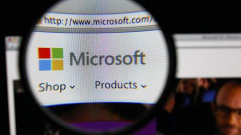 مايكروسوفت تحمي نظام ويندوز من البرامج الخبيثة عام 2016 مايكروسوفت تحمي نظام ويندوز من البرامج الخبيثة عام 2016